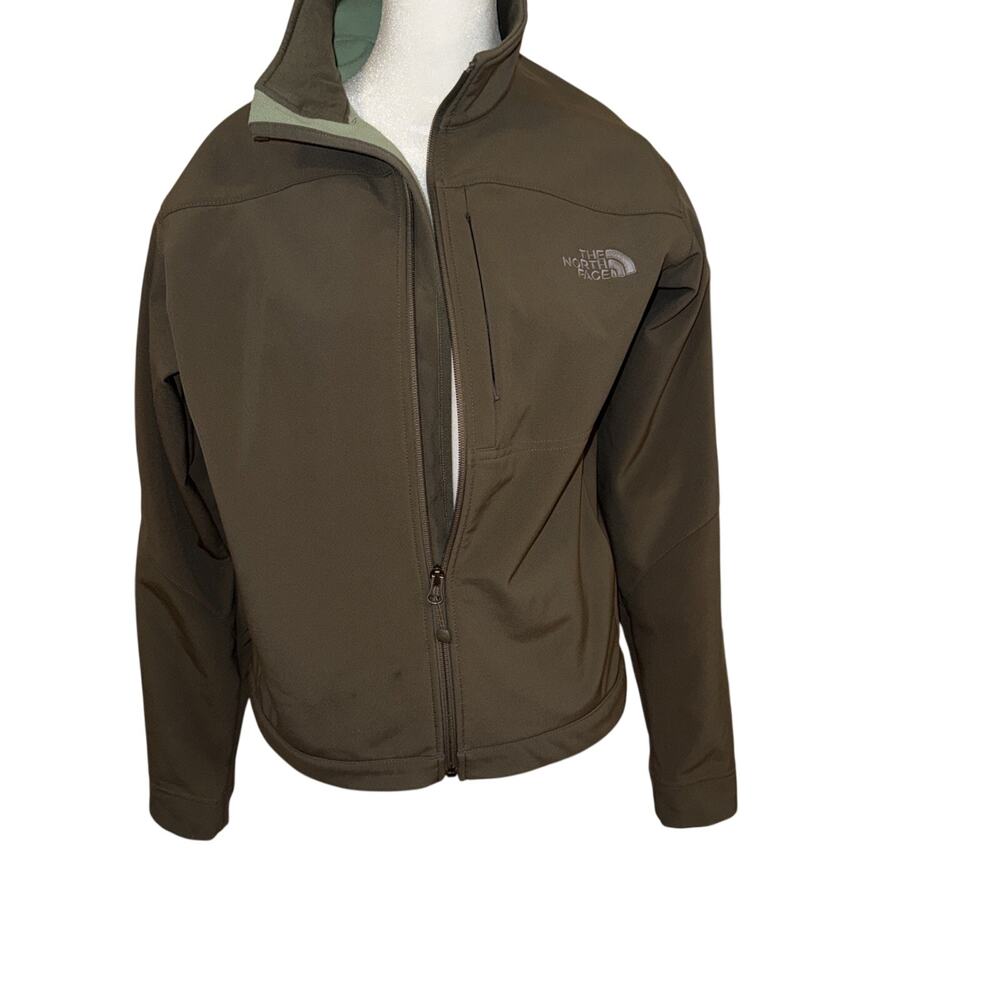 The North Face Apex Bionic Softshell Jacket. Size L